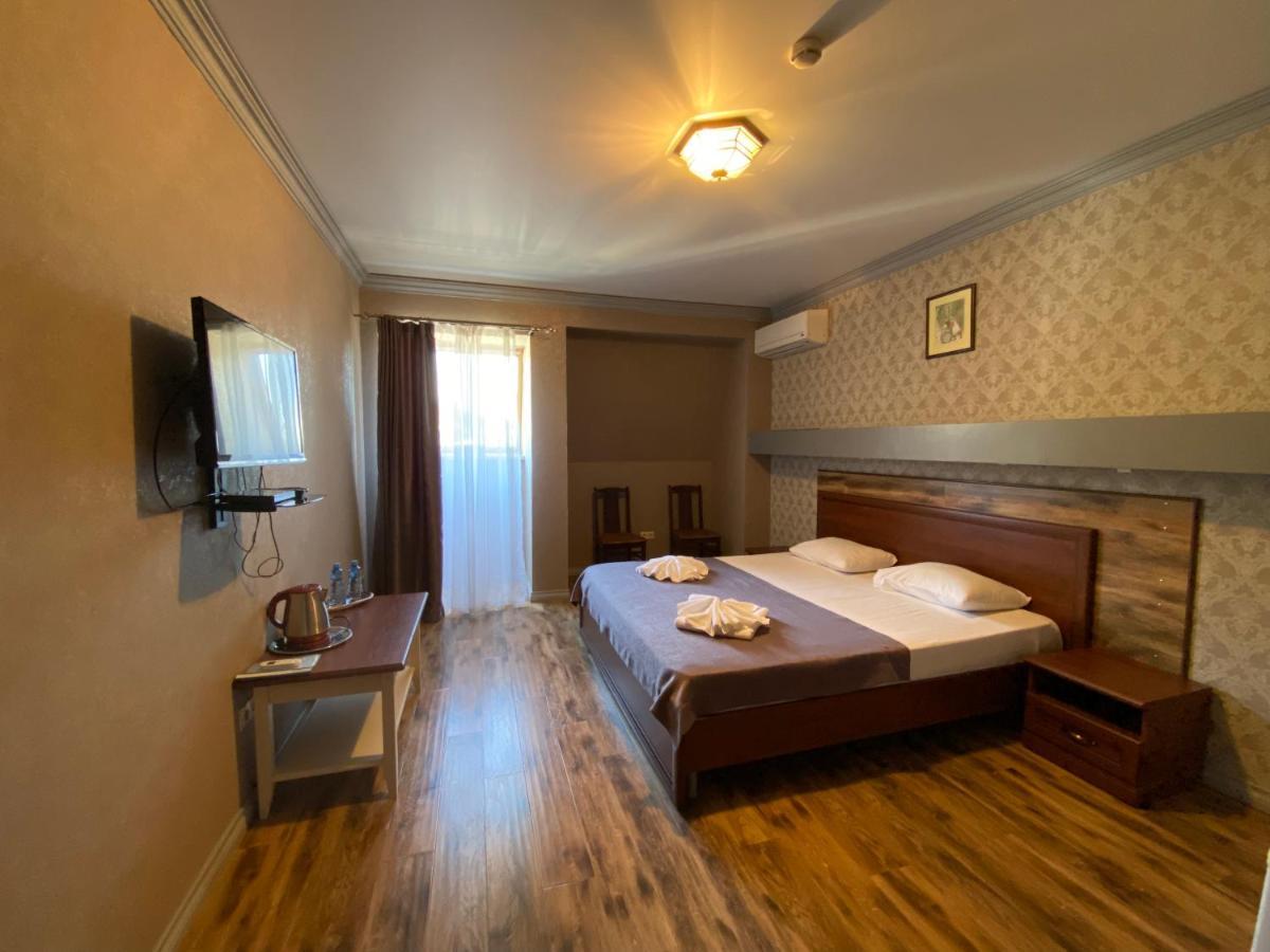 Spa Hotel Karakas 수쿰 외부 사진
