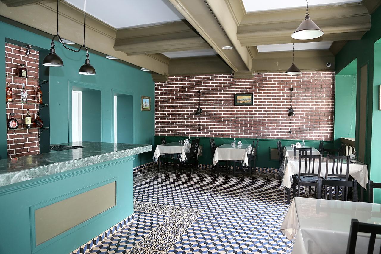 Spa Hotel Karakas 수쿰 외부 사진