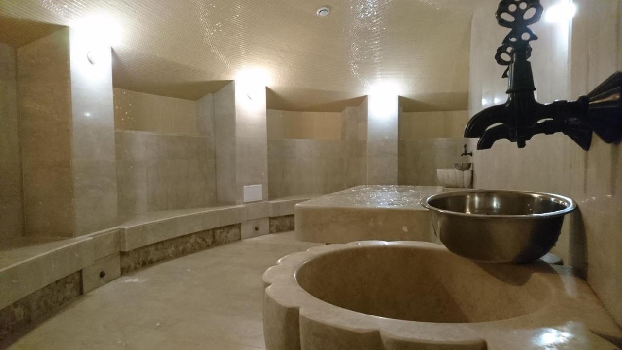 Spa Hotel Karakas 수쿰 외부 사진