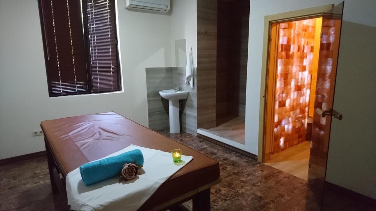 Spa Hotel Karakas 수쿰 외부 사진