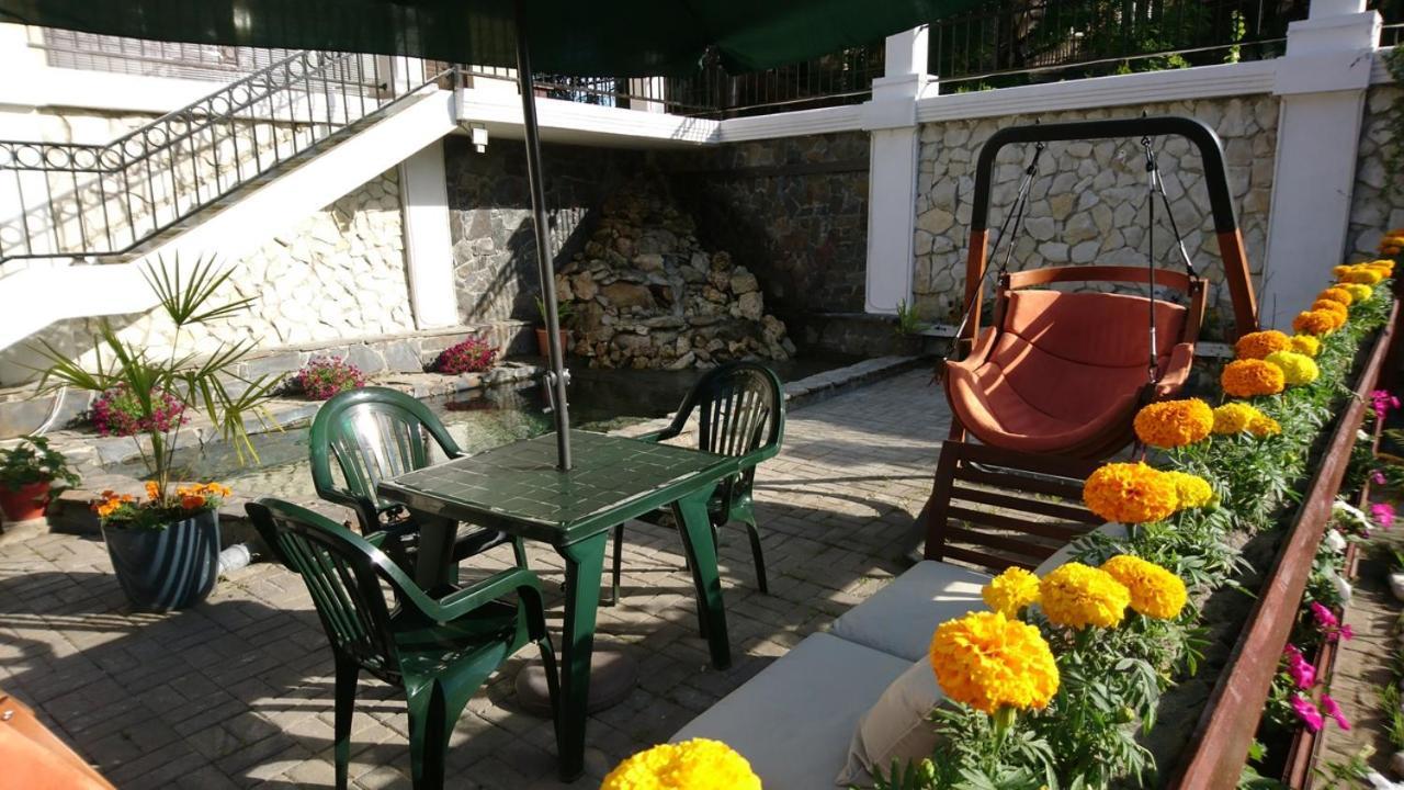 Spa Hotel Karakas 수쿰 외부 사진