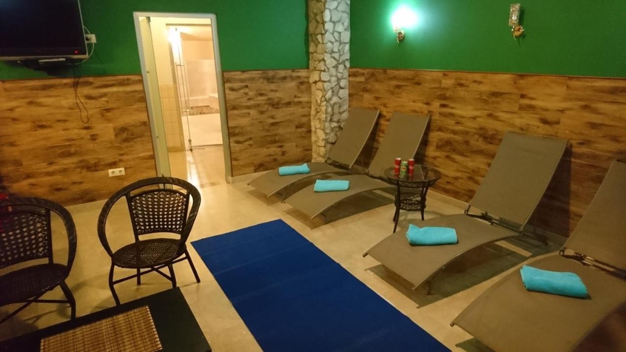 Spa Hotel Karakas 수쿰 외부 사진