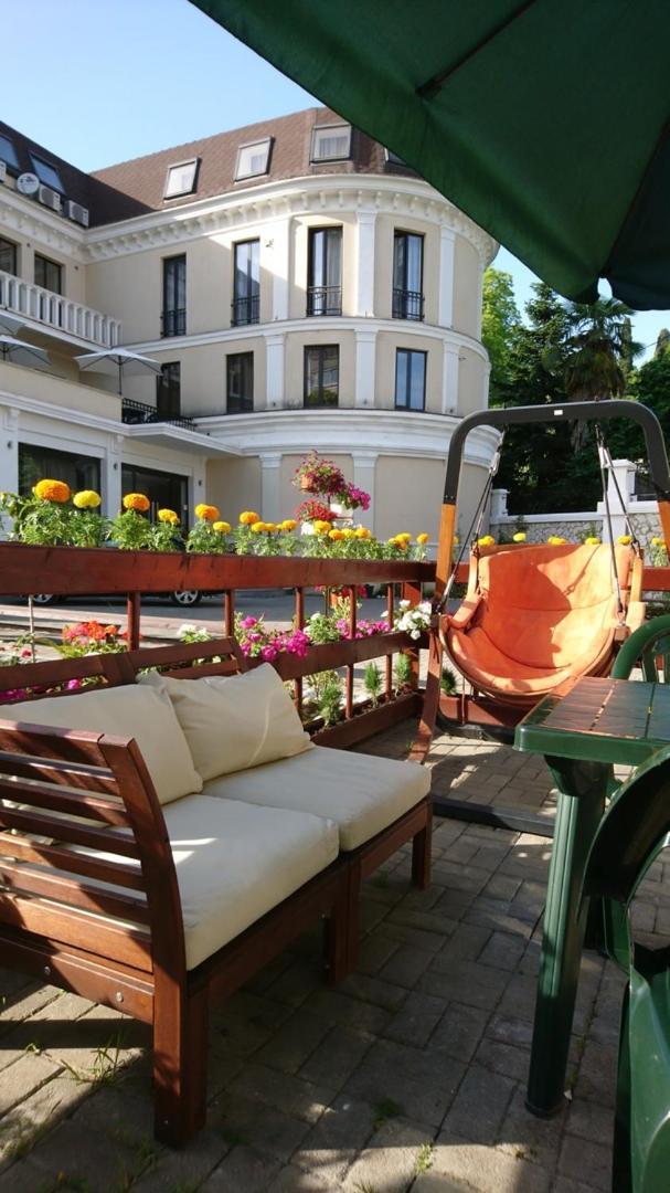 Spa Hotel Karakas 수쿰 외부 사진